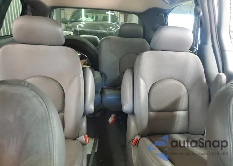 2004 Chrysler Town & Country Limited from USA, damaged, VIN 2C8GP64L04R522459